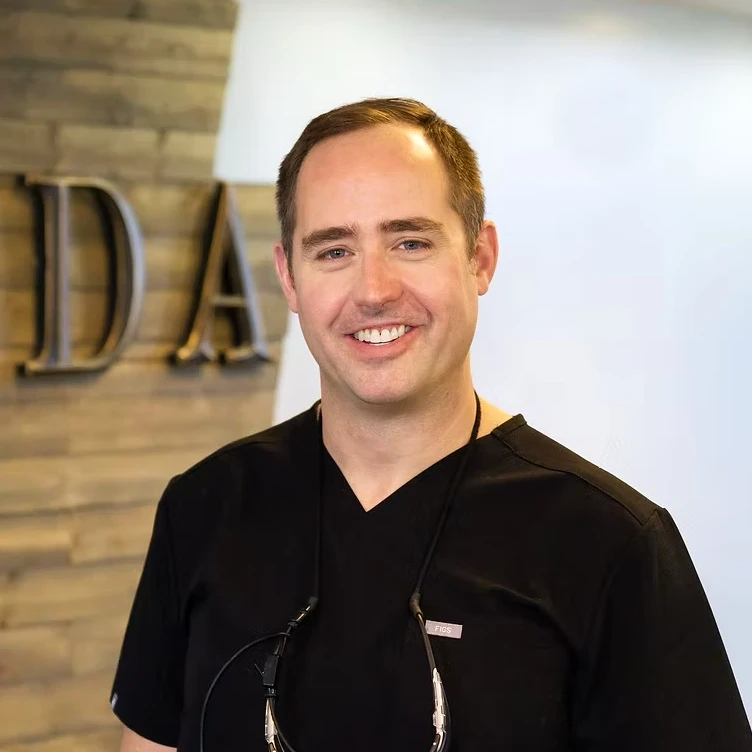 Dr. Ian Roberts, DDS - Dental implant dentist in New England at All On Implants New England